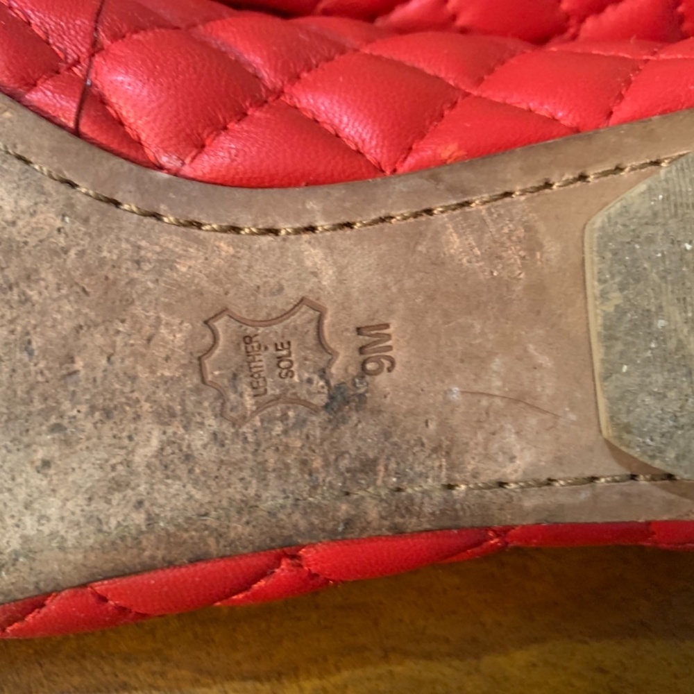 COPY - Beautiful red Tory Burch Kaitlin quilted ballet flats - Picture 5 of 13